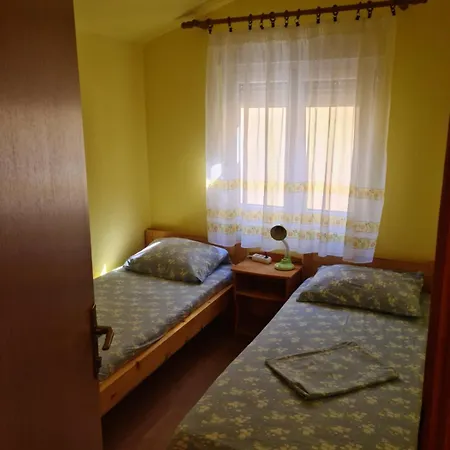 Apartment Jelena *