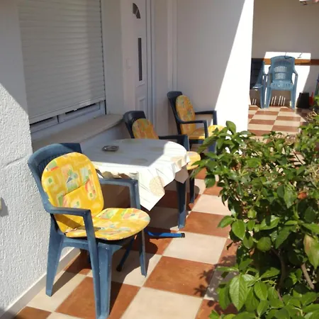 Apartment Jelena *