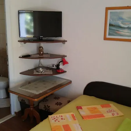 Apartment Jelena