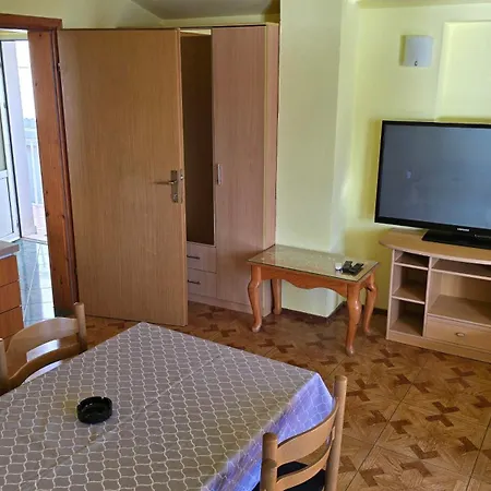 Apartment Jelena Neum